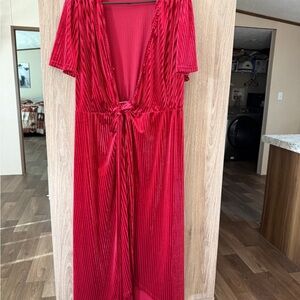 Elegant Red Pleated Dress